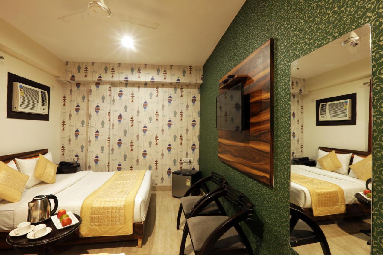 Hotel Ark Wood At Airport Νέο Δελχί Εξωτερικό φωτογραφία